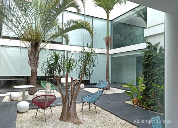 IDEA- patio nueva oficina Valencia